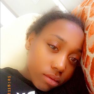 Meet your Posher, Ahjai